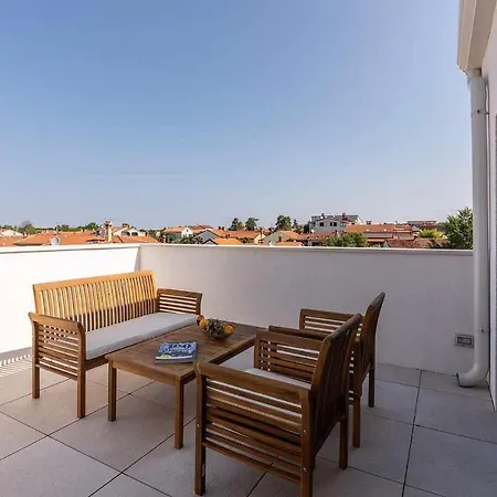 Casa Maestral Apartman Funtana
