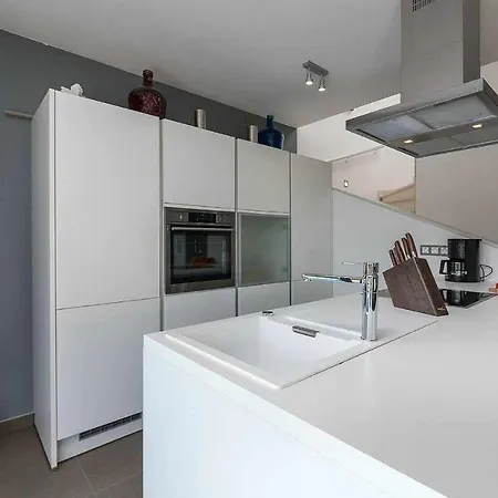 Apartman Casa Maestral *