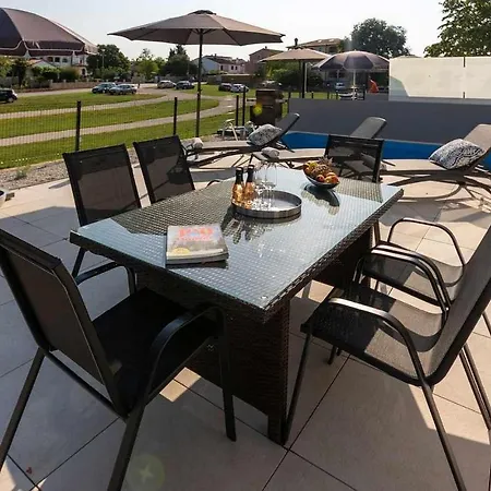 Apartman Casa Maestral *